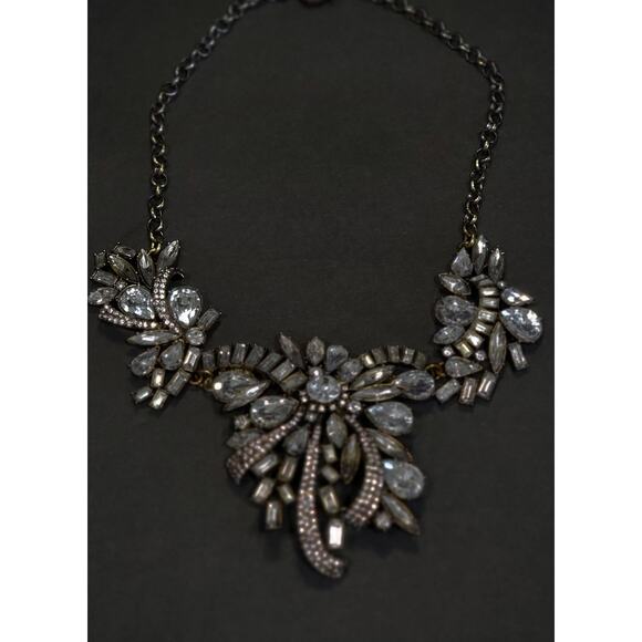 J Crew Holiday Bow Rhinestone Statement Bib Necklace - Picture 6 of 7